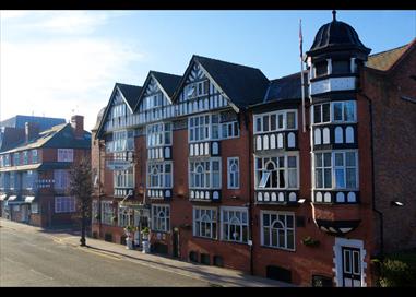 Hallmark Inn Chester